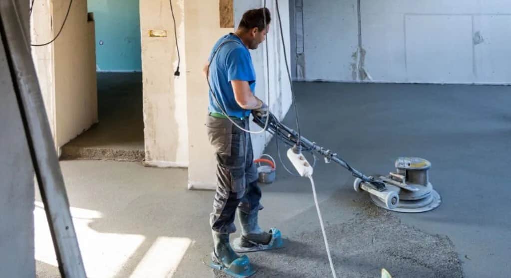 Ile waży wylewka z miksokreta? Kluczowe informacje dla budowy